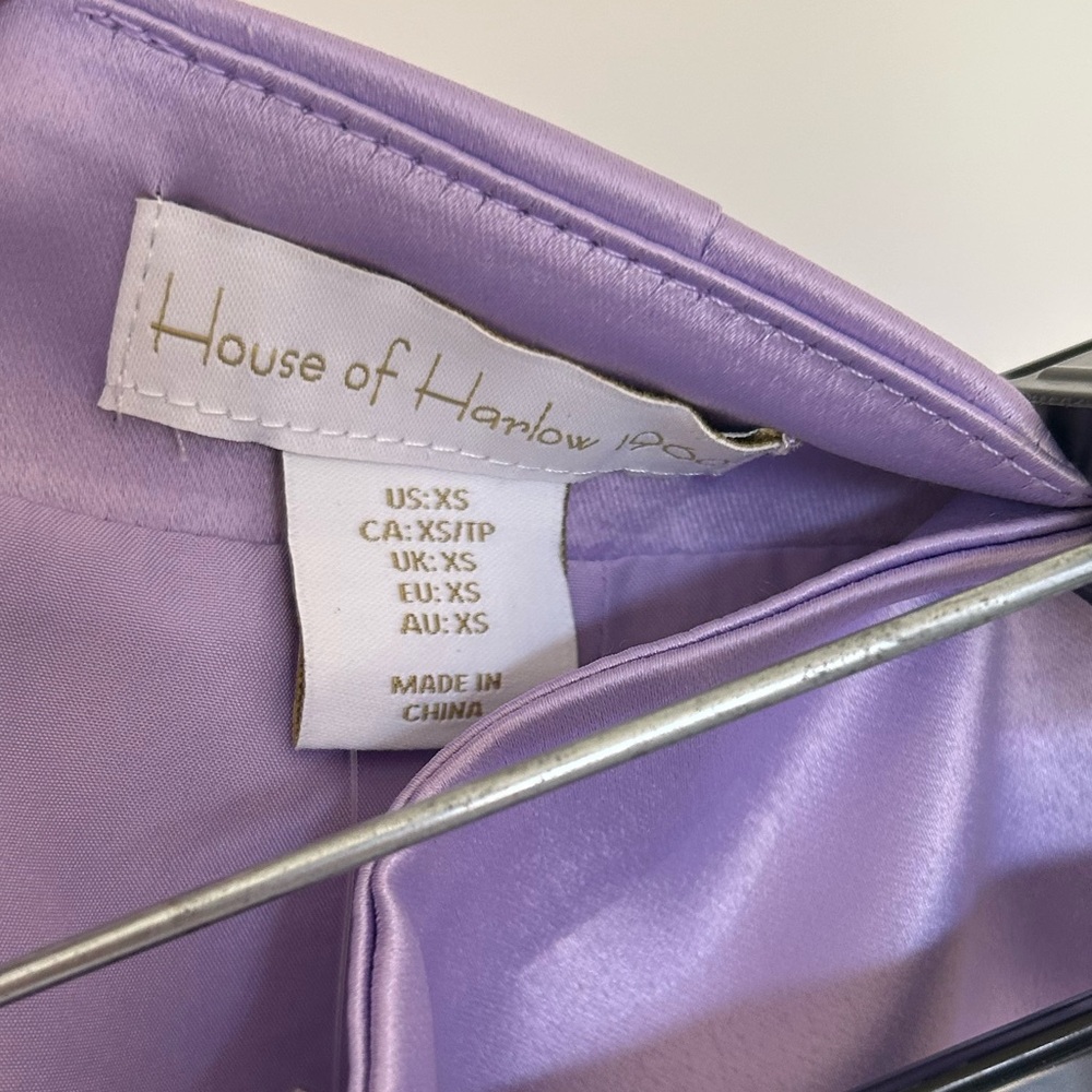 House of Harlow 1960 Gianna Cropped Blazer and Mini Skirt Set - Picture 8 of 9